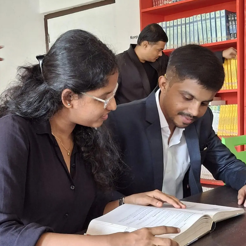 Students on Industrial Visit